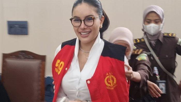 Nikita-Mirzani-saat-sidang-kasus-TPPU-di-Pengadilan-Negeri-Jakarta-Selatan.jpg